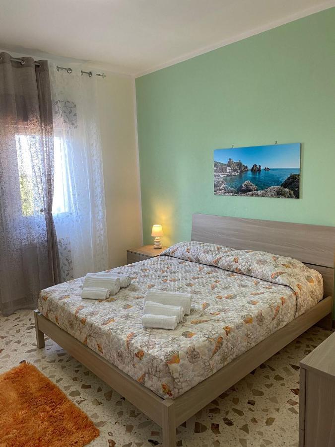Villa L'Orizzonte Di Calabianca 卡斯泰拉马莱 外观 照片