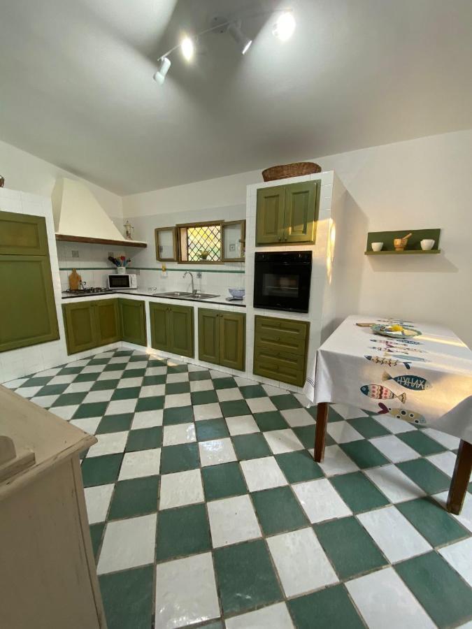 Villa L'Orizzonte Di Calabianca 卡斯泰拉马莱 外观 照片