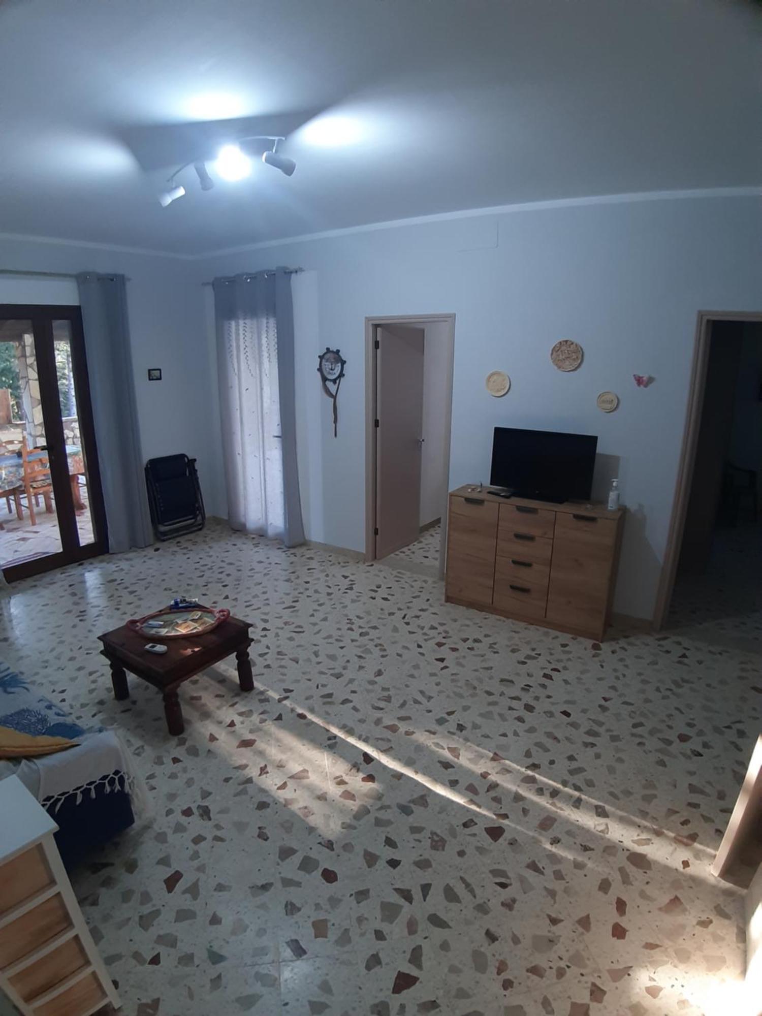 Villa L'Orizzonte Di Calabianca 卡斯泰拉马莱 外观 照片