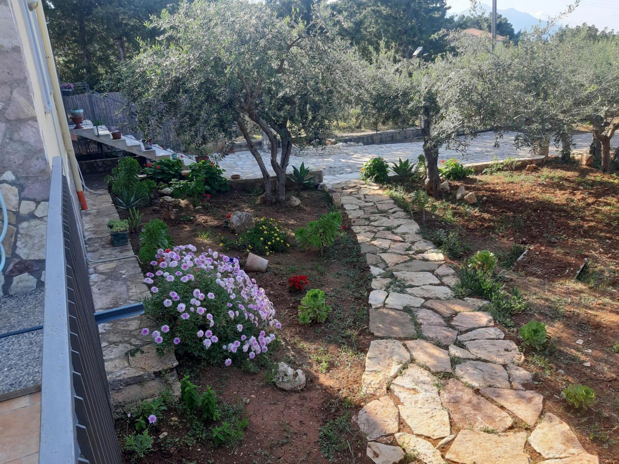 Villa L'Orizzonte Di Calabianca 卡斯泰拉马莱 外观 照片