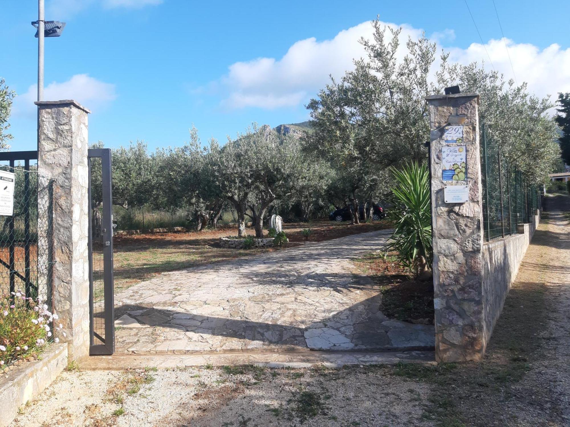 Villa L'Orizzonte Di Calabianca 卡斯泰拉马莱 外观 照片